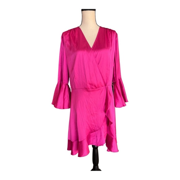 Bebe Flounce Fuchsia Wrap Dress Size XL - Picture 11 of 11